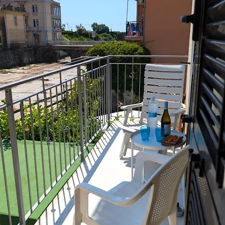 Apartament Seamen's Knots Levanto